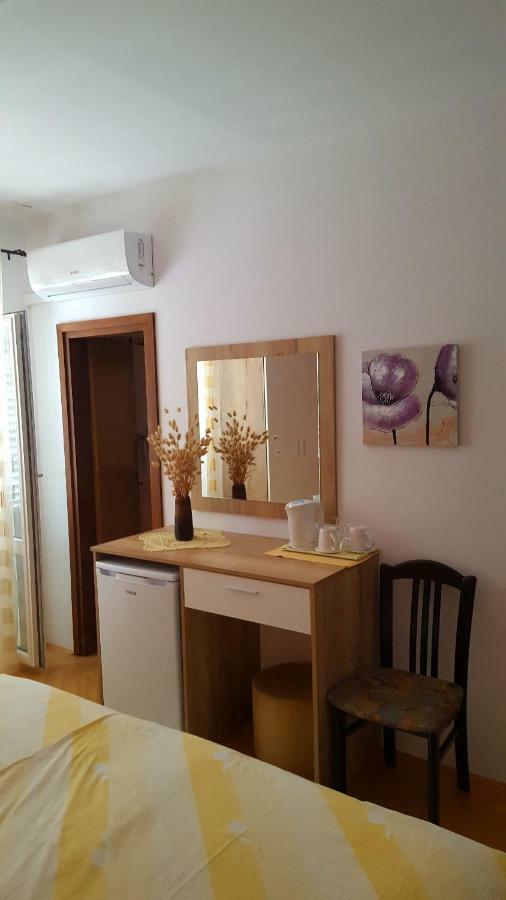 Guesthouse Matusan'S Place Banjol Exterior foto